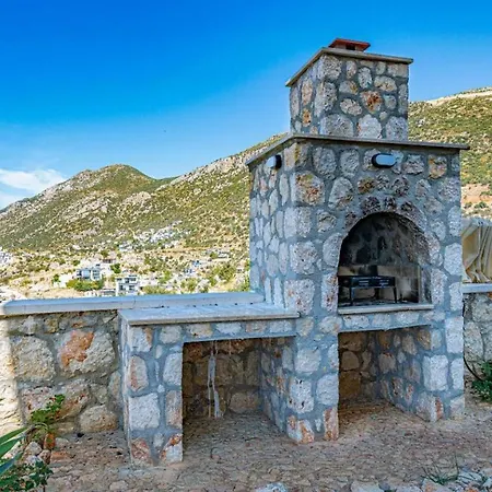 Güneş - 3 Bedroom Holiday Villa with jaccuzi in Kalkan *