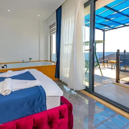 Güneş - 3 Bedroom Holiday Villa with jaccuzi in Kalkan Villa Kalkan