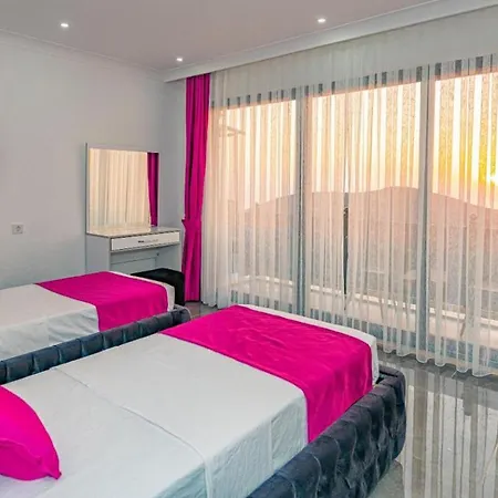 Villa Güneş - 3 Bedroom Holiday Villa with jaccuzi in Kalkan
