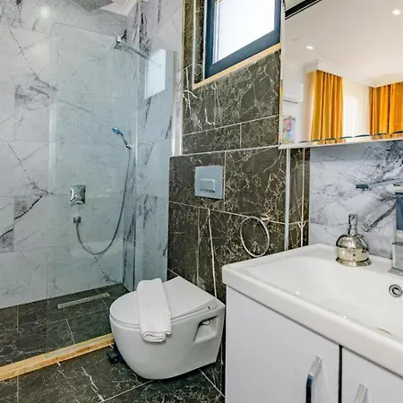 Güneş - 3 Bedroom Holiday Villa with jaccuzi in Kalkan *