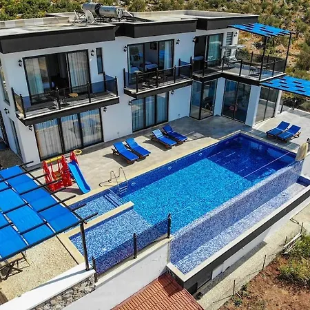 Villa Guenes - 3 Bedroom Holiday Villa With Jaccuzi In Kalkan Kalkan