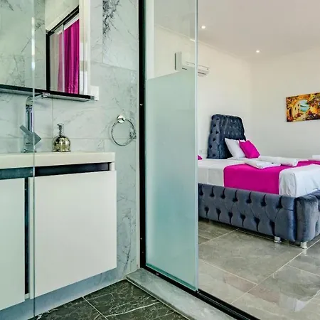 Villa Guenes - 3 Bedroom Holiday Villa With Jaccuzi In Kalkan Kalkan
